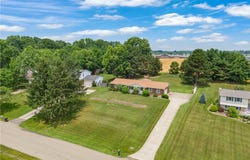 1133 SCENICREST STREET NW, UNIONTOWN, OH 44685