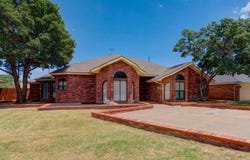 2037 Buffalo Drive, Levelland, TX 79336