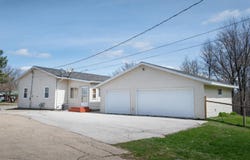406 E MAIN Street, GILLETT, WI 54124