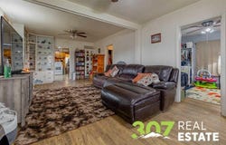 849 3rd St E, Powell, WY 82435