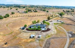 3150 Bluegrass Place, Creston, CA 93432