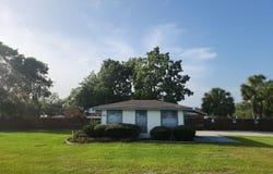 909 SW (HWY 200) 10TH STREET, OCALA, FL 34471