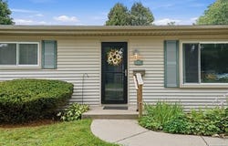 1217 E Commerce Street, Milford Vlg, MI 48381