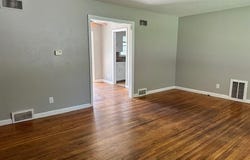2001 S Ridgewood Dr, Wichita, KS 67218