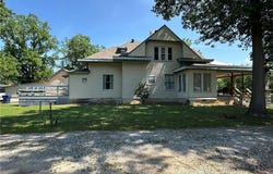 716  S Washington  ST, Siloam Springs, AR 72761