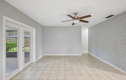 3718 SAND PEBBLE Drive, VALRICO, FL 33596