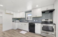 126 6th Ave S, Buhl, ID 83316