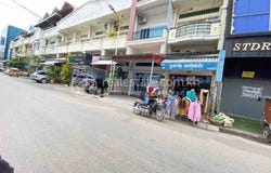 Tuek Thla, Sen Sok, Phnom Penh