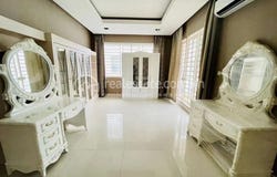 Nirouth, Chbar Ampov, Phnom Penh