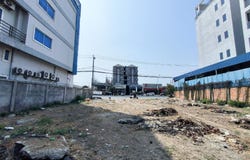 Nirouth, Chbar Ampov, Phnom Penh
