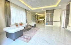 Nirouth, Chbar Ampov, Phnom Penh