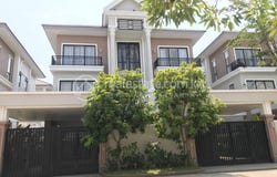 Nirouth, Chbar Ampov, Phnom Penh