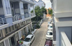 Nirouth, Chbar Ampov, Phnom Penh