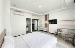 Boeung Prolit, 7 Makara, Phnom Penh