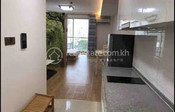 Boeung Prolit, 7 Makara, Phnom Penh