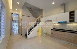 Nirouth, Chbar Ampov, Phnom Penh