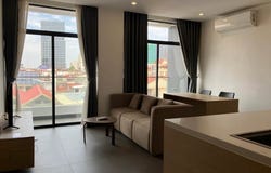 Boeung Prolit, 7 Makara, Phnom Penh