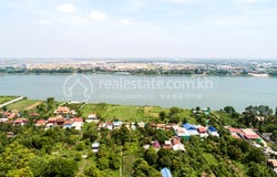 Koh Dach, Chroy Changvar, Phnom Penh