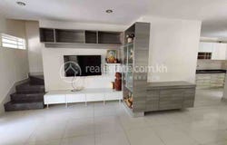 Nirouth, Chbar Ampov, Phnom Penh