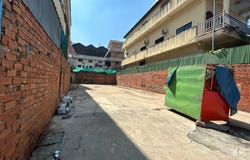 Phsar Daeum Thkov, Chamkarmon, Phnom Penh