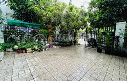 Nirouth, Chbar Ampov, Phnom Penh