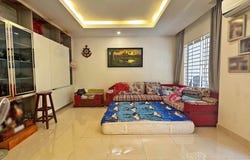 Nirouth, Chbar Ampov, Phnom Penh