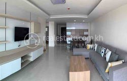 Boeung Prolit, 7 Makara, Phnom Penh