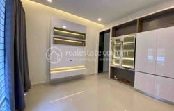Nirouth, Chbar Ampov, Phnom Penh