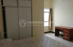 Boeung Prolit, 7 Makara, Phnom Penh