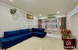 Phsar Chas, Daun Penh, Phnom Penh