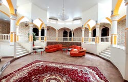 Zakher, Abu Dhabi
