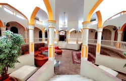 Zakher, Abu Dhabi