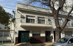 38 entre 11 y 12 830, La Plata, GBA Sur, 1900, 1900