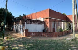 Conscripto Bernardi 10, Temperley - Este - Gran Bs. As. Sur, Buenos Aires