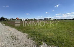 Gerasdorf bei Wien, Lower Austria 2201