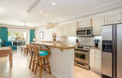 Maxwell Beach Villa - No. 103, Maxwell, Christ Church