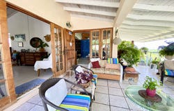 Rendezvous Terrace, Rendezvous, Saint Michael
