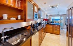 Sandy Lane, Saint James