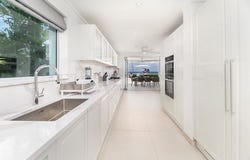 Blue Oyster Villa, Lower Carlton, Saint Peter