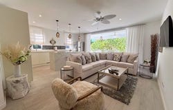 One Queen's Street Apartment No. 3, Speightstown, Saint Peter