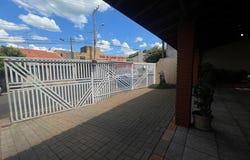 100 Rua da Saudade, Guapiaçu, São Paulo 15110000