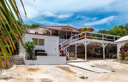 SUNNY DAYS, Eleuthera, 