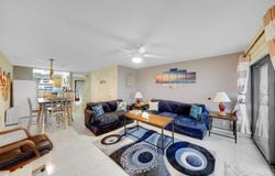 CANNES VILLAGE unit: 17, Grand Bahama/Freeport, 