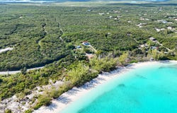 Queen's Highway, Exuma, Exuma