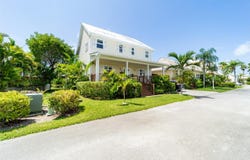 SHORELINE DEVELOPMENT unit: 13, Grand Bahama/Freeport, 