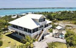 PINEAPPLE POINTE, Abaco, Abaco