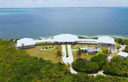 TILLOO CAY, Abaco, 
