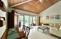 OCEAN PARK VILLA unit: 21, New Providence/Paradise Island, 