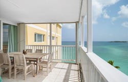 CONCHREST unit: 7B, New Providence/Paradise Island, 