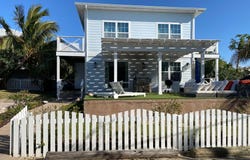 OFF COURSE HOUSE GUANA, Abaco, Abaco